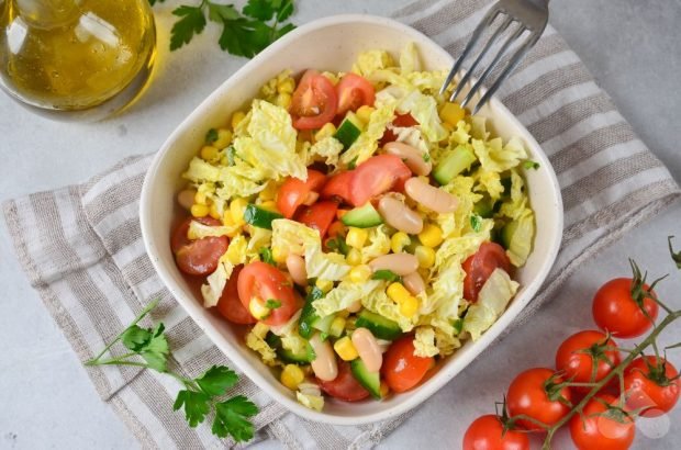 Салат з пекінською капустою і квасолею – простий і смачний рецепт з фото (покроково)