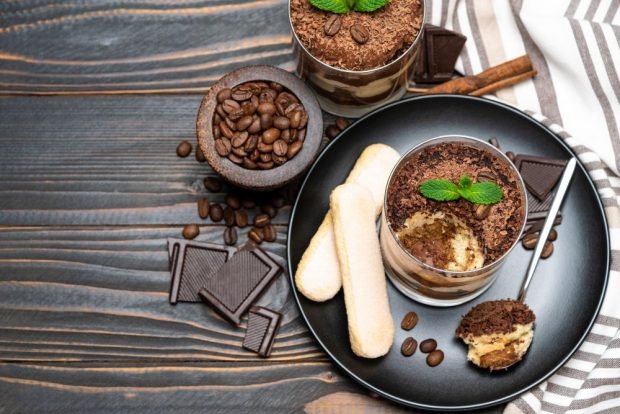 Шоколадний тірамісу – простий і смачний рецепт, як приготувати покроково