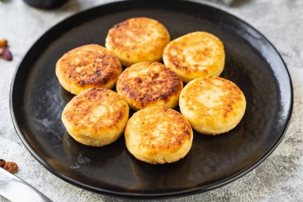 Кето сирники – простий і смачний рецепт, як приготувати покроково