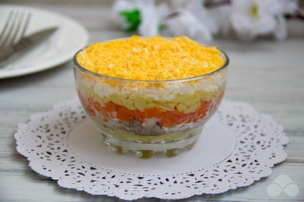 Салат Мімоза з перепелиними яйцями – простий і смачний рецепт з фото (покроково)