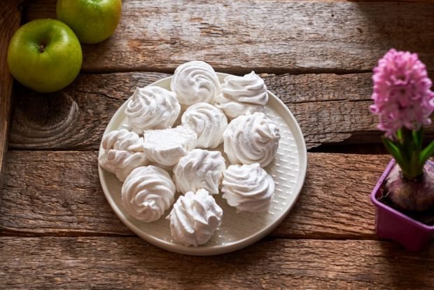 Простий зефір з яблук в домашніх умовах – простий і смачний рецепт, як приготувати покроково