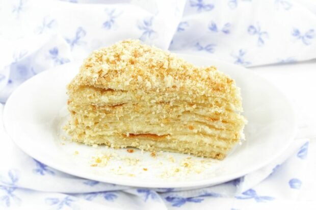 Торт «Наполеон» з заварним кремом – простий і смачний рецепт, як приготувати покроково