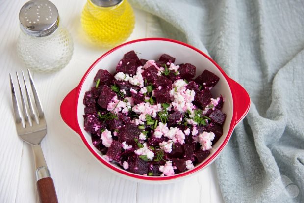 Салат з буряком і сиром – простий і смачний рецепт з фото (покроково)