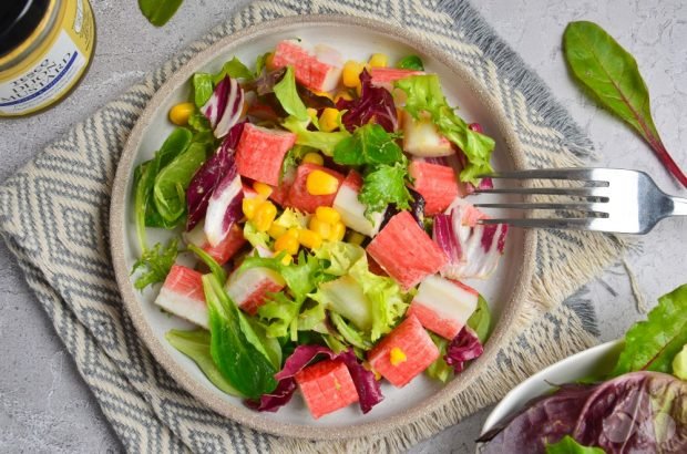 Легкий крабовий салат «на дієті» – простий і смачний рецепт з фото (покроково)