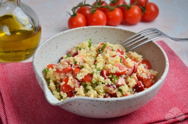 Салат з кускусом, зеленню і журавлиною – простий і смачний рецепт з фото (покроково)
