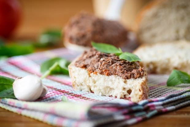 Паштет из говяжьей печени с грибами