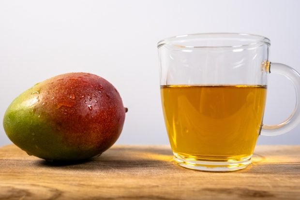 Чай з манго – простий і смачний рецепт, як приготувати покроково