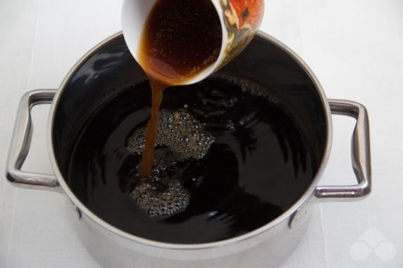 Квас из ржаного солода и сухих дрожжей – фото приготовления рецепта, шаг 3