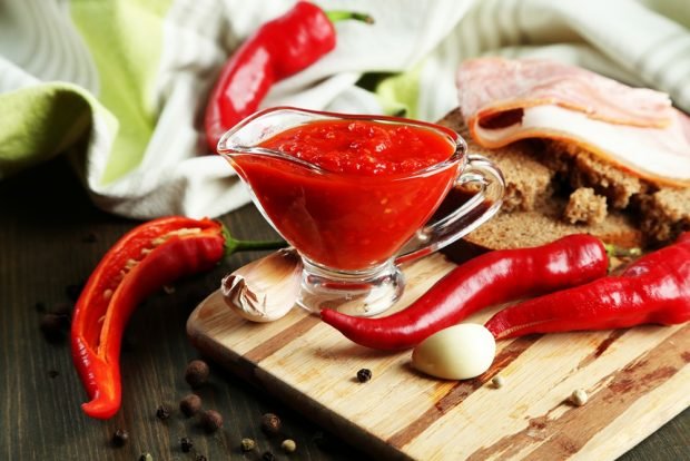 Гострий томатний соус – простий і смачний рецепт, як приготувати покроково