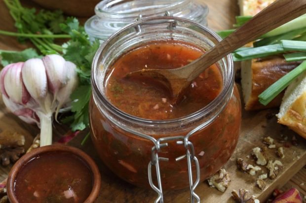 Грузинський соус ткемалі – простий і смачний рецепт, як приготувати покроково