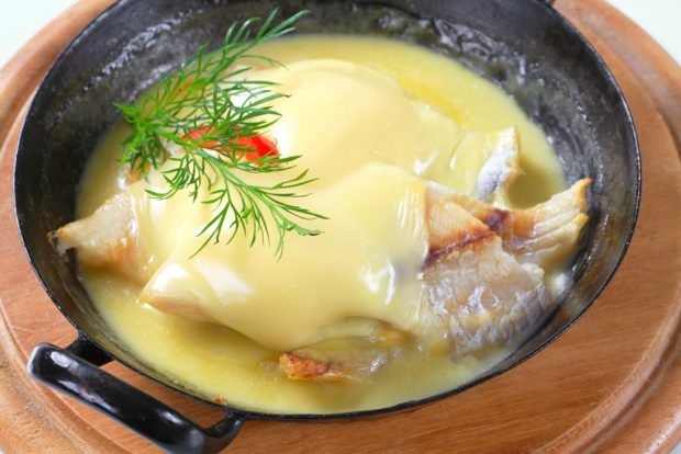 Сирний соус до риби – простий і смачний рецепт, як приготувати покроково