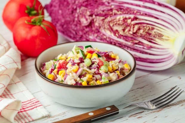 Салат з пурпурової пекінської капусти-простий і смачний рецепт, як приготувати покроково