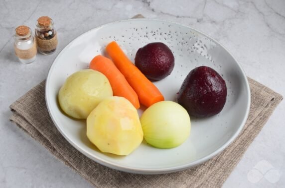 Винегрет с кукурузой – фото приготовления рецепта, шаг 1