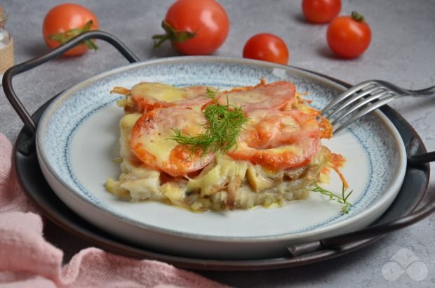 Минтай з грибами, помідорами і сиром в духовці – простий і смачний рецепт з фото (покроково)
