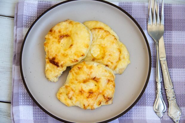 Відбивні з курки з ананасами і сиром в духовці – простий і смачний рецепт з фото (покроково)