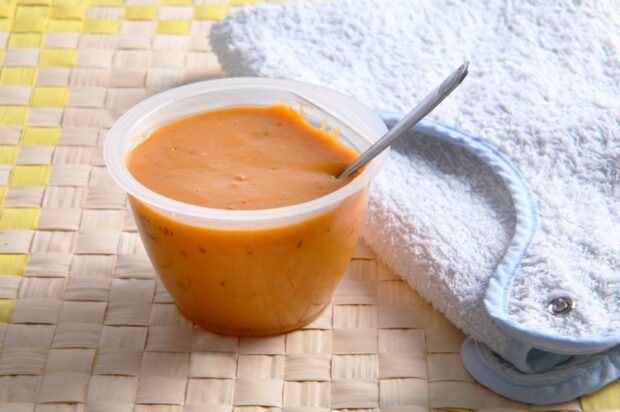 Морквяно-яблучне пюре для дітей – простий і смачний рецепт, як приготувати покроково