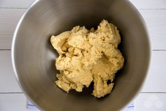 Печенье «Сердечки» с розовой глазурью – фото приготовления рецепта, шаг 2