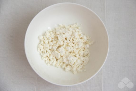 Шарлотка из творога и яблок – фото приготовления рецепта, шаг 1