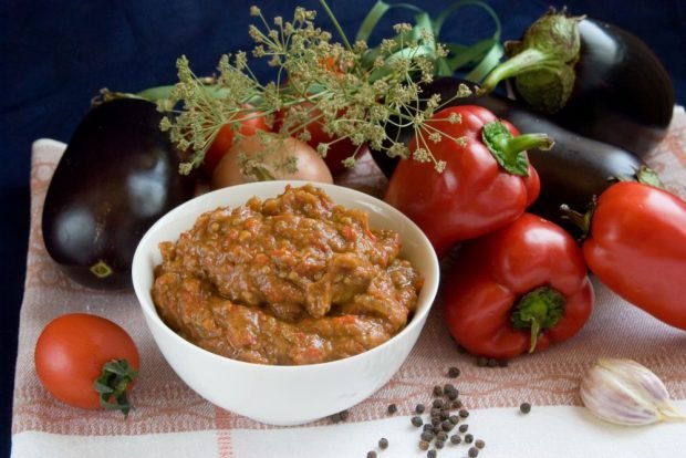 Икра из баклажанов с помидорами на зиму через мясорубку