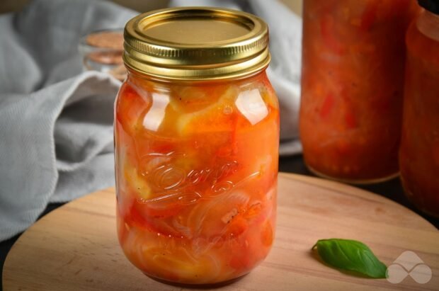 Овочевий салат з баклажанами на зиму – простий і смачний рецепт з фото (покроково)